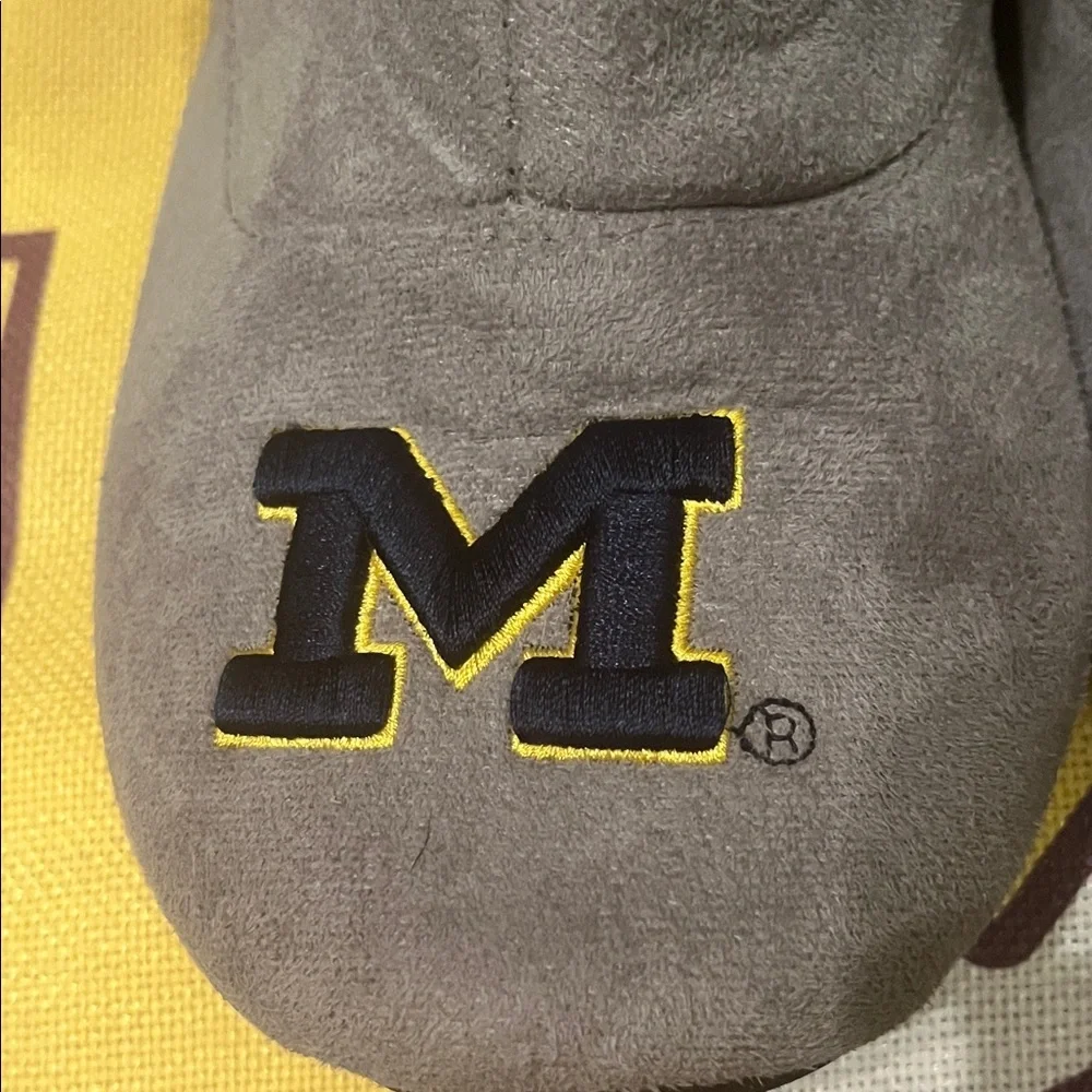 Gray University of Michigan Booties with Pom Poms and gold sequins detail NWOT - Picture 10 of 12